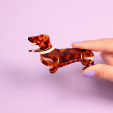 Load image into Gallery viewer, Dachshund Hair Claw
